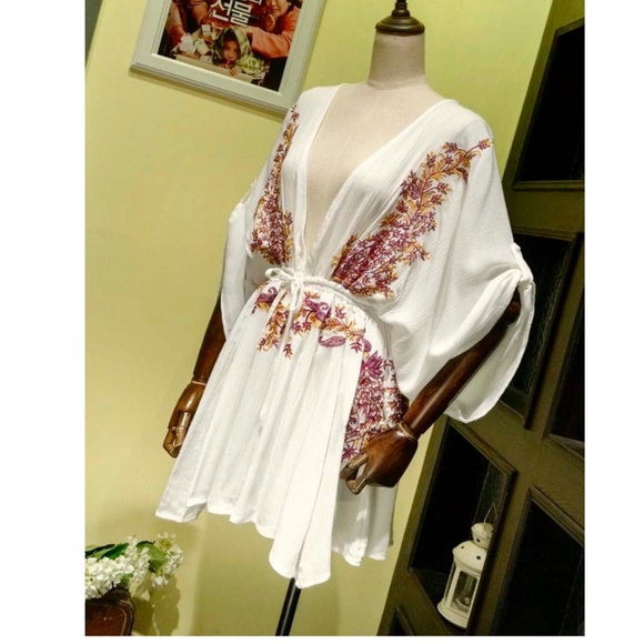 Boho plunging neck tassel embroidered floral Dress - Picture 10 of 12